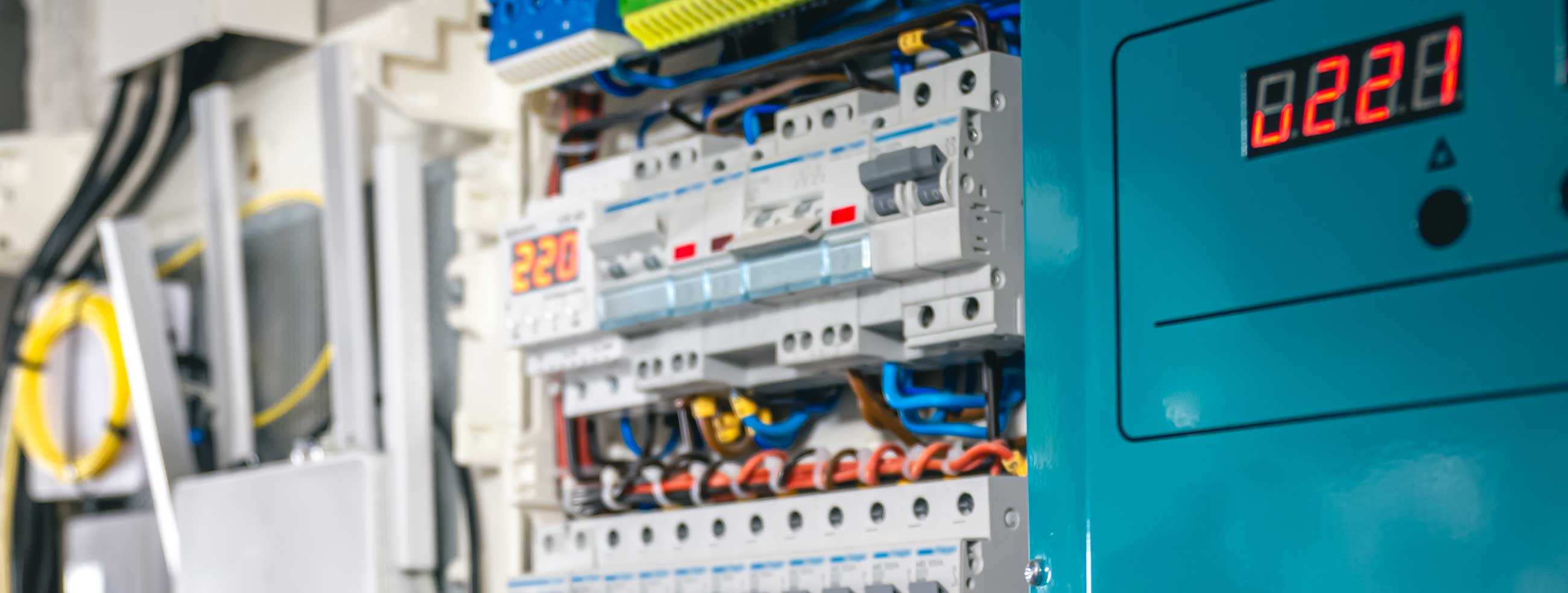 silnoproudá elektroinstalace
