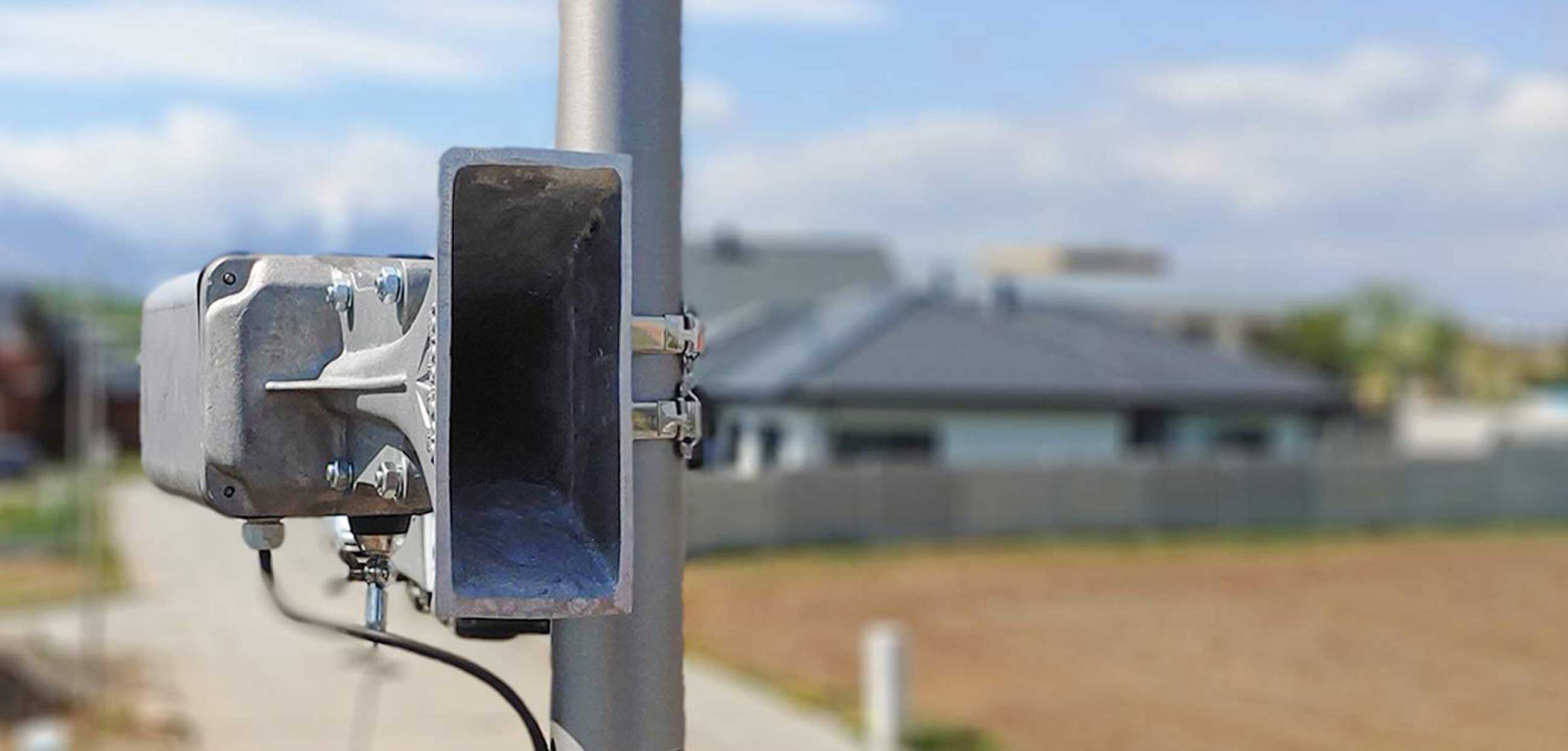 Instalace nouzového ozvučovacího systému NZS